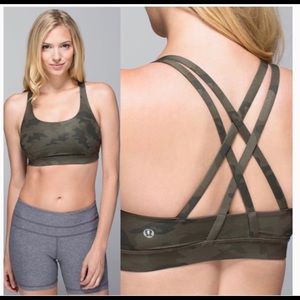 Camo Lululemon sports bra